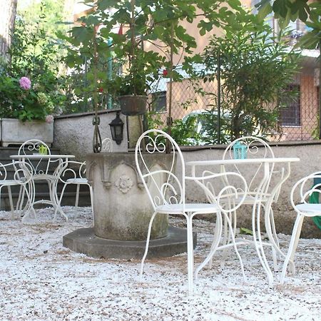 Ianus Guest House Rzym Zewnętrze zdjęcie