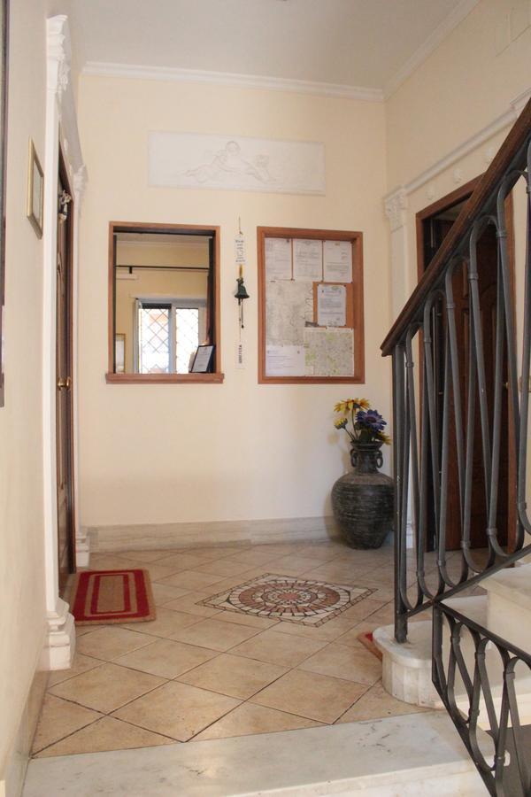 Ianus Guest House Rzym Zewnętrze zdjęcie