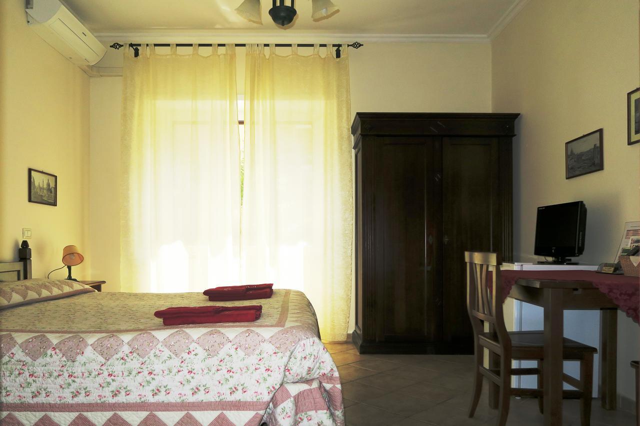 Ianus Guest House Rzym Zewnętrze zdjęcie