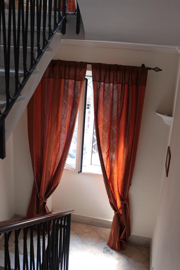 Ianus Guest House Rzym Zewnętrze zdjęcie