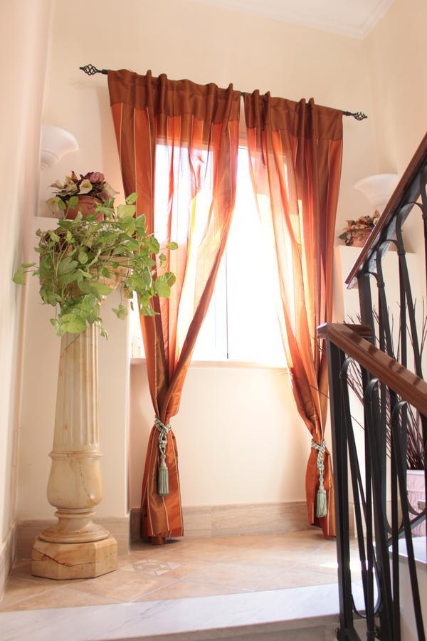 Ianus Guest House Rzym Zewnętrze zdjęcie