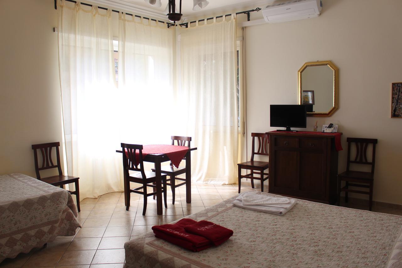 Ianus Guest House Rzym Zewnętrze zdjęcie